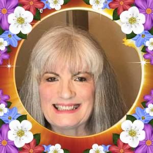 Meet your Posher, Elma